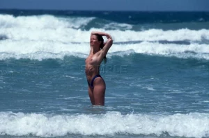 04-nudist-photos-from-around-the-world