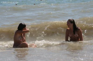 03-real-and-natural-nudist-life