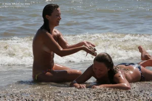 06-real-and-natural-nudist-life