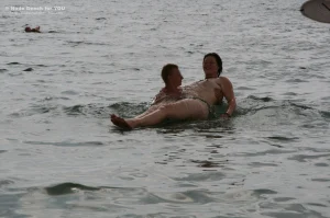 03-candid-sexy-babes-from-nude-beach