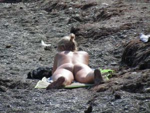 04-adorable-sexy-naked-babes