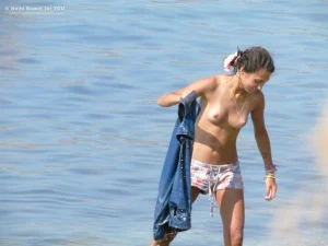 07-adorable-sexy-naked-babes