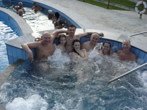 03-wonderful-nudists-trip