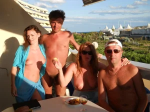 08-perfect-nudists-couples