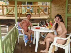 13-perfect-nudists-couples