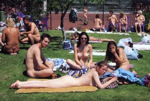 13-lovely-naked-chicks