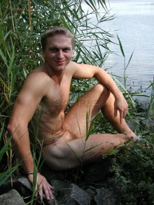 04-nudist-girls-from-sweden-2